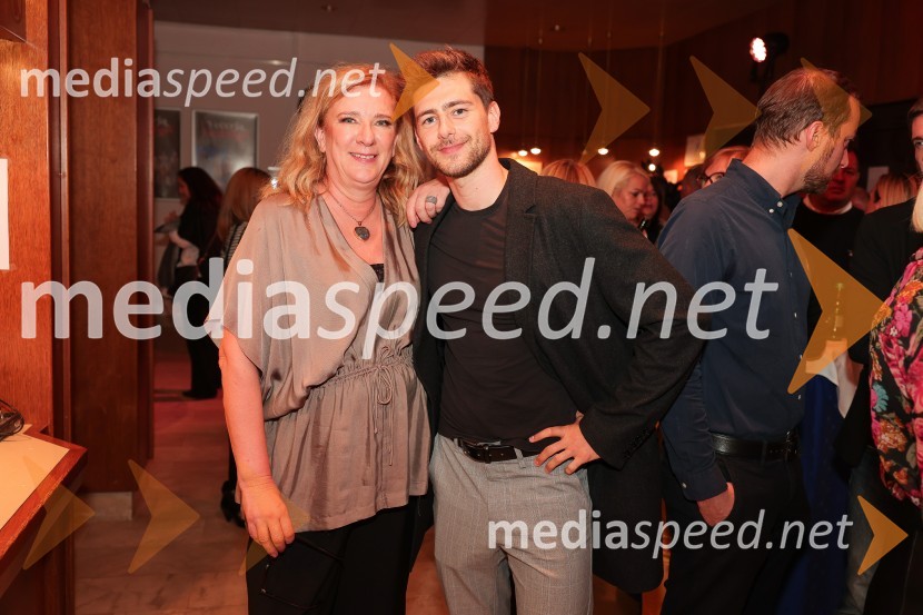  Urša Alič, direktorica, Špas teater;  Matej Zemljič, igralecVečerja bedakov