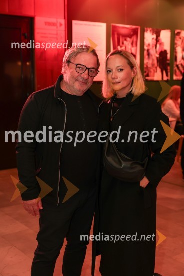  Bojan Emeršič, igralec;  Viktorija Bencik Emeršič, igralkaVečerja bedakov