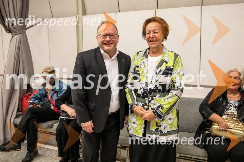 mag. Aleš Drenik, vodja programa resne glasbe, opere in balet, Cankarjev dom;  Monika KartinDunajski simfoniki, koncert v Cankarjevem domu