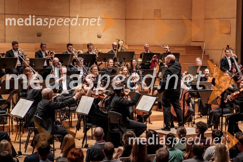  Jaap van Zweden, dirigentDunajski simfoniki, koncert v Cankarjevem domu