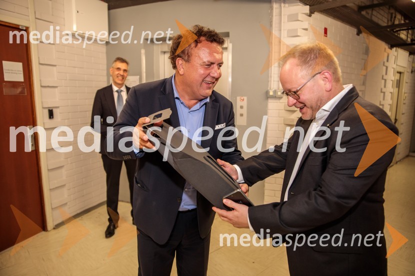  Jan Nast, intendant orkestra Dunajskih simfonikov; mag. Aleš Drenik, vodja programa resne glasbe, opere in balet, Cankarjev domDunajski simfoniki, koncert v Cankarjevem domu