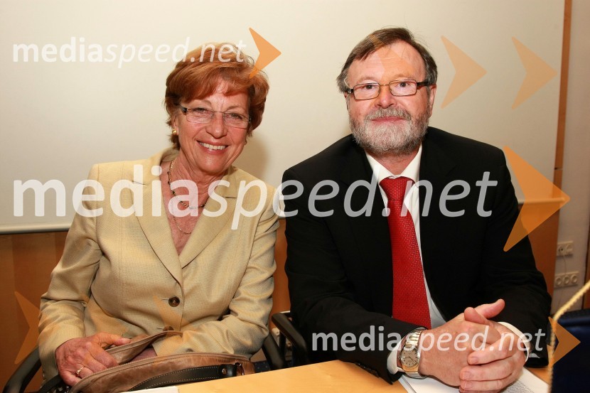 Prof. dr. Andreja Kocijančič, rektorica Univerze v Ljubljani in prof. dr. Ivan Rozman, rektor Univerze v MariboruUniverza v Mariboru, posvet o predlogu Zakona o univerzi