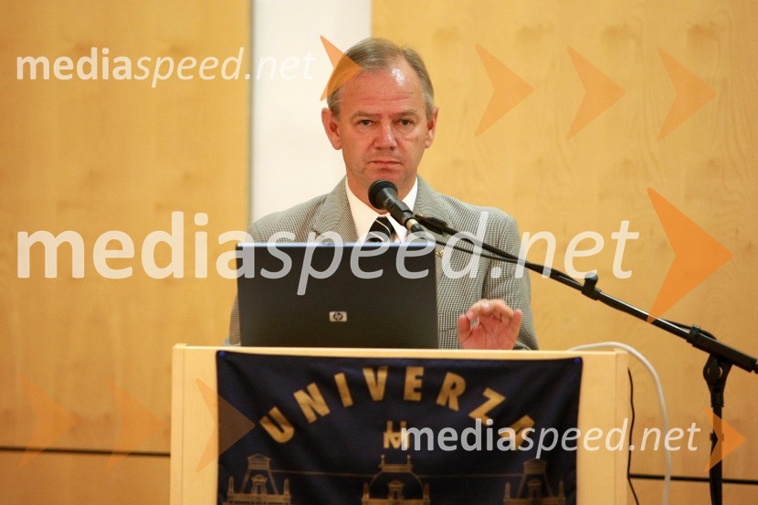 Prof. dr. Danilo Zavrtanik, predsednik Univerze v Novi GoriciUniverza v Mariboru, posvet o predlogu Zakona o univerzi