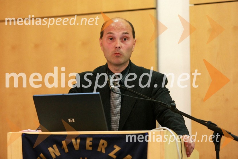 Boštjan Brumen, glavni tajnik Univerze v MariboruUniverza v Mariboru, posvet o predlogu Zakona o univerzi