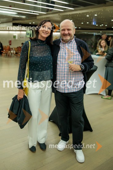  Tadeja Marinković, Kasht d.o.o.;  ... Qudus Onikeku: Re:inkarnacija, plesni spektakel v Cankarjevem domu