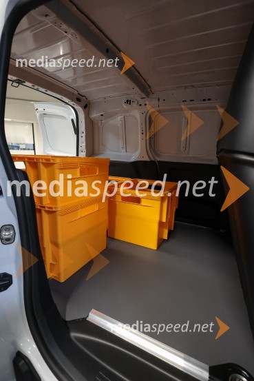 Predstavitev Toyotinega gospodarskega programa