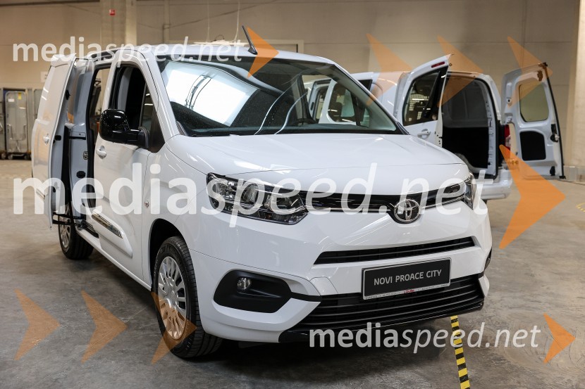 Predstavitev Toyotinega gospodarskega programa