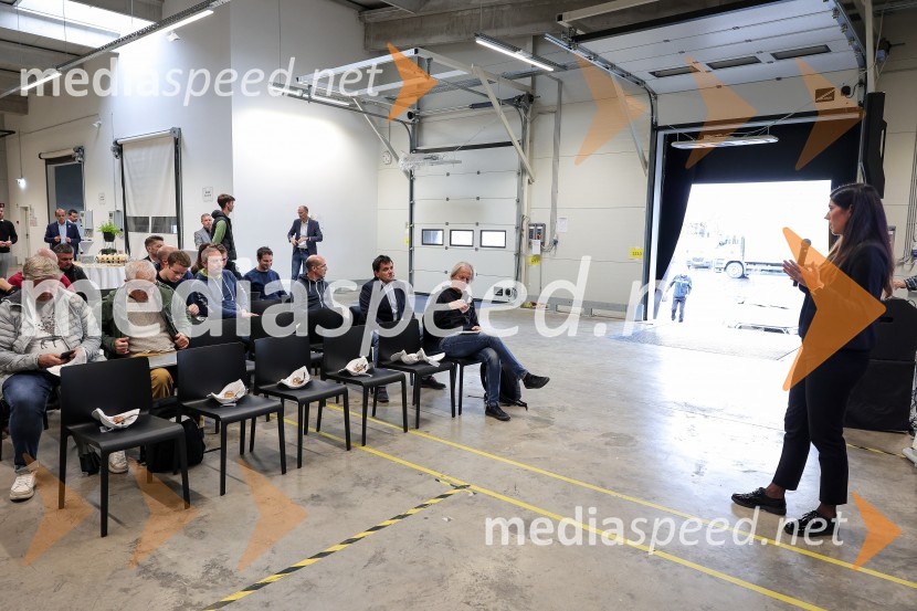 Predstavitev Toyotinega gospodarskega programa