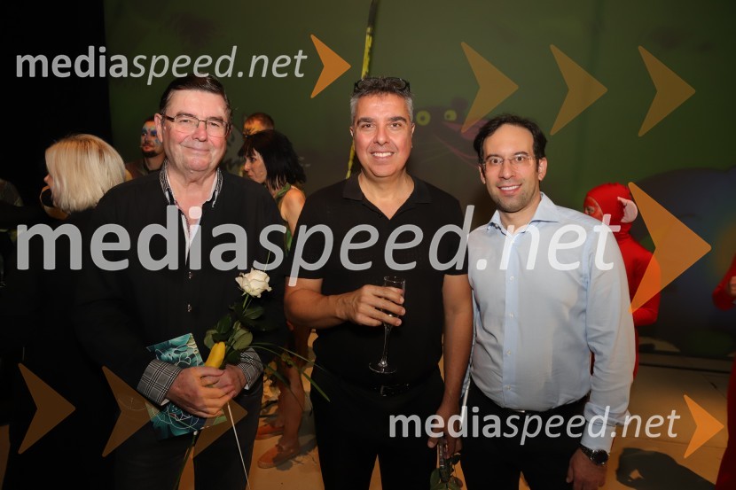  Simon Robinson, dirigent;  Pier Francesco  Maestrini, režiser;  Simon Krečič, umetniški direktor Opere SNG MariborKnjiga o džungli, pravljična opera v SNG Maribor