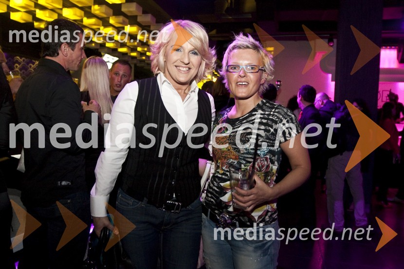 Alenka Godec, pevka in Barbara Kresal, frizerkaOtvoritev lokala TOP Eat&Party v Nami (nekdanja diskoteka Global)