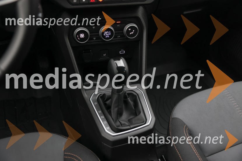 Dacia dan s predstavitvijo vozila Dacia Bigster