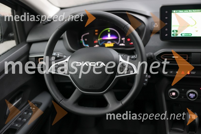 Dacia dan s predstavitvijo vozila Dacia Bigster