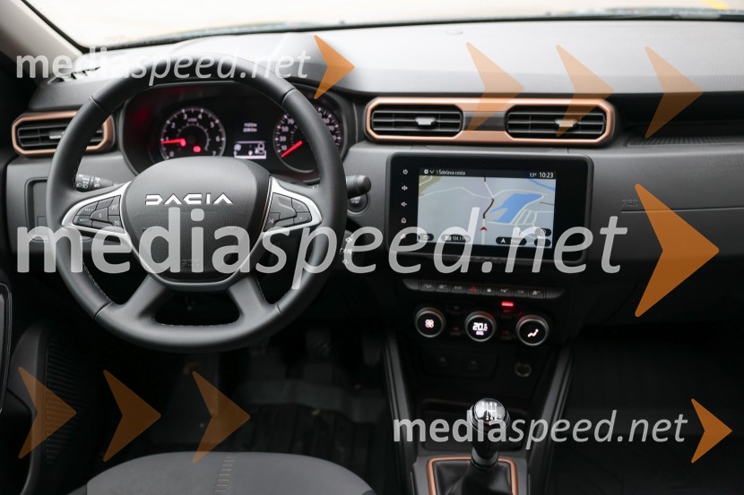 Dacia dan s predstavitvijo vozila Dacia Bigster