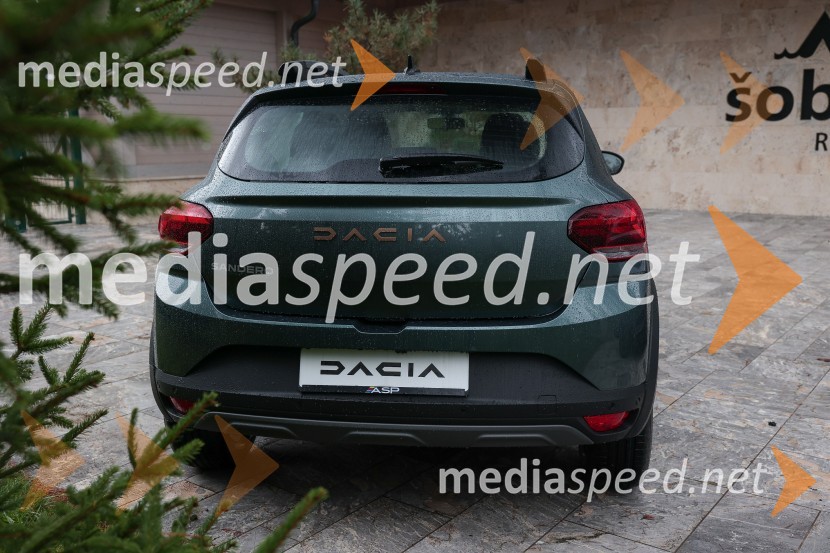 Dacia dan s predstavitvijo vozila Dacia Bigster