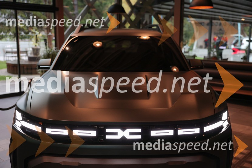 Dacia dan s predstavitvijo vozila Dacia Bigster