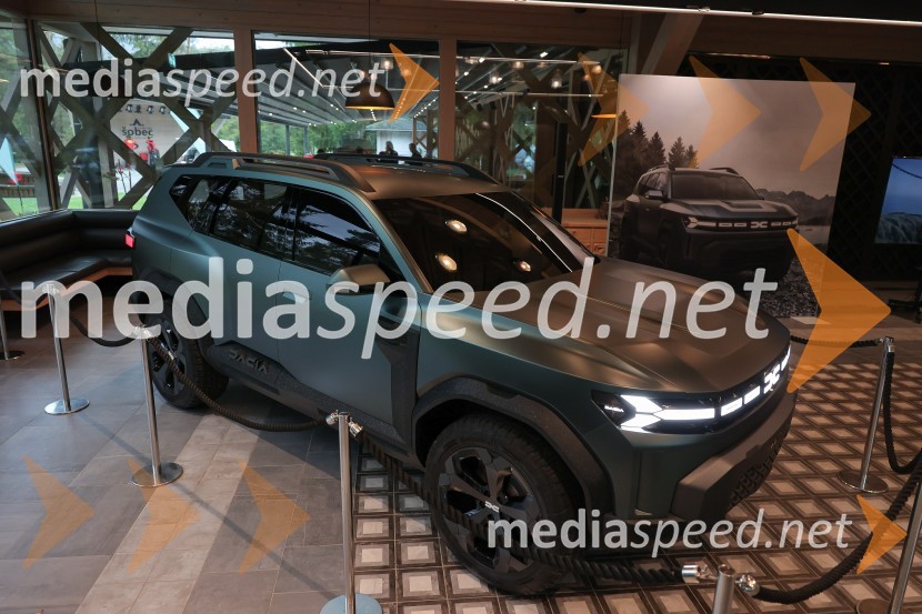 Dacia dan s predstavitvijo vozila Dacia Bigster