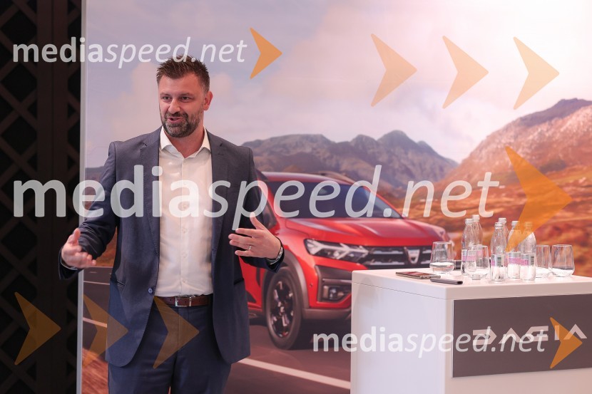 Dacia dan s predstavitvijo vozila Dacia Bigster