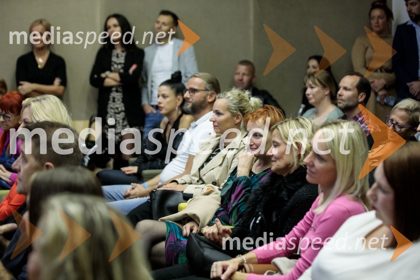 Predstavitev knjige Nine Osenar, V objemu življenja