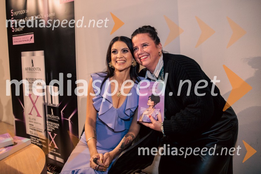 Nina Osenar in PetraPredstavitev knjige Nine Osenar, V objemu življenja