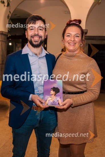 Ines in prijateljPredstavitev knjige Nine Osenar, V objemu življenja