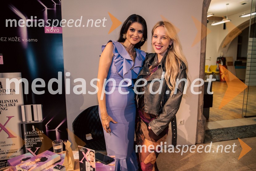  Nina Osenar Kontrec, pevka, voditeljica, model;  Eva  Centrih, Evina lepotilnicaPredstavitev knjige Nine Osenar, V objemu življenja