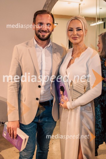  David  Klobasa, župan Občine Sveta Trojica in podjetnik;  Doroteja Premužič, vizažistka, Diamondee Make UpPredstavitev knjige Nine Osenar, V objemu življenja