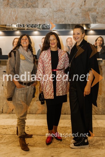  Nataša Šuligoj, ošterija Žogica;  ... ;  Martina Alma, lastnica vile Alma Vista v BrdihGeorge Kaplan, premiera satirične komedije v SNG Nova Gorica