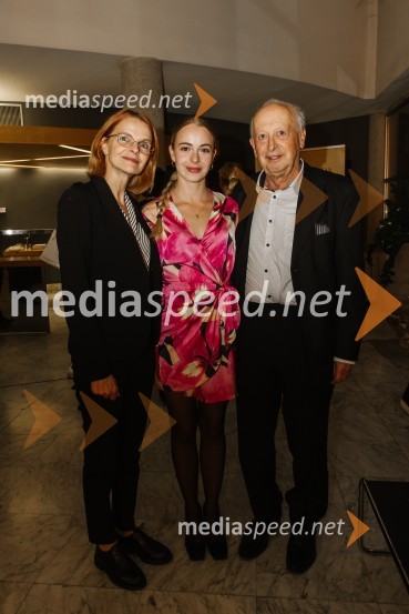  ... ;  Lara Fortuna, igralka;  Marjan FortunaGeorge Kaplan, premiera satirične komedije v SNG Nova Gorica