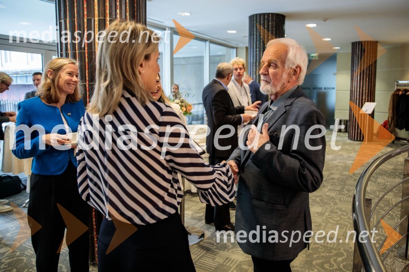  Barbara Uranjek, direktorica, Britansko-slovenska gospodarska zbornica;  ... Čaj z razlogom: Kaj se lahko poslovneži naučijo od športa?