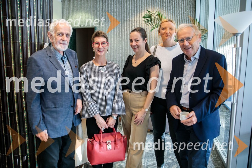  Mitja Meršol, nekdanji poslanec in dolgoletni urednik časopisa Delo;  ... ;  ... ;  ... ;  ... Čaj z razlogom: Kaj se lahko poslovneži naučijo od športa?