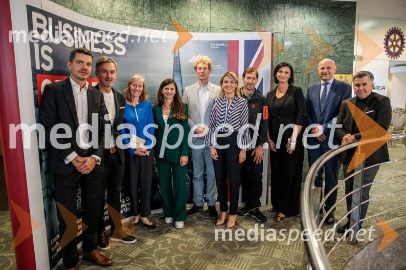  Luka Vesnaver, predsednik Britansko-slovenske gospodarske zbornice in partner v ION Advisory;  Marko Lukić, lastnik in direktor družbe Lumar IG;  Tiffany Sadler, veleposlanica Združenega kraljestva Velike Britanije in Severne Irske;  Melanija Šober;  Tom Livingstone, svetovno znani alpinist in avtor;  Barbara Uranjek, direktorica, Britansko-slovenska gospodarska zbornica;  Aleš Česen, alpinist;  Simona Špilak, direktorica, BOC Institute;  Miro Cepec, glavni operativni direktor SKB banke;  Božo  Černila, direktor, TrimoČaj z razlogom: Kaj se lahko poslovneži naučijo od športa?