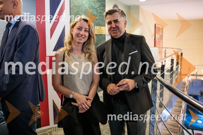  ... ;  Božo  Černila, direktor, TrimoČaj z razlogom: Kaj se lahko poslovneži naučijo od športa?