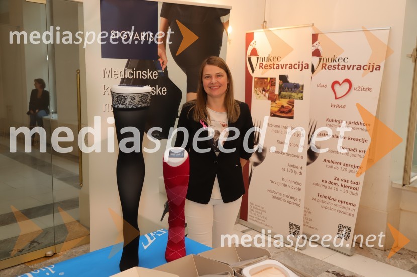 Roza oktober 2023, modna revija