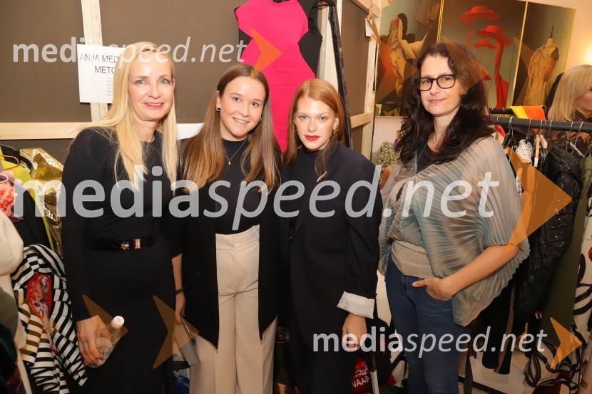  Nataša Satler, modna oblikovalka, WITH JOY;  Maša Satler;  Anja Medle, modna oblikovalka;  Renata Bedene, modna oblikovalkaRoza oktober 2023, modna revija