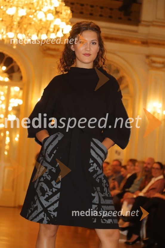 Roza oktober 2023, modna revija