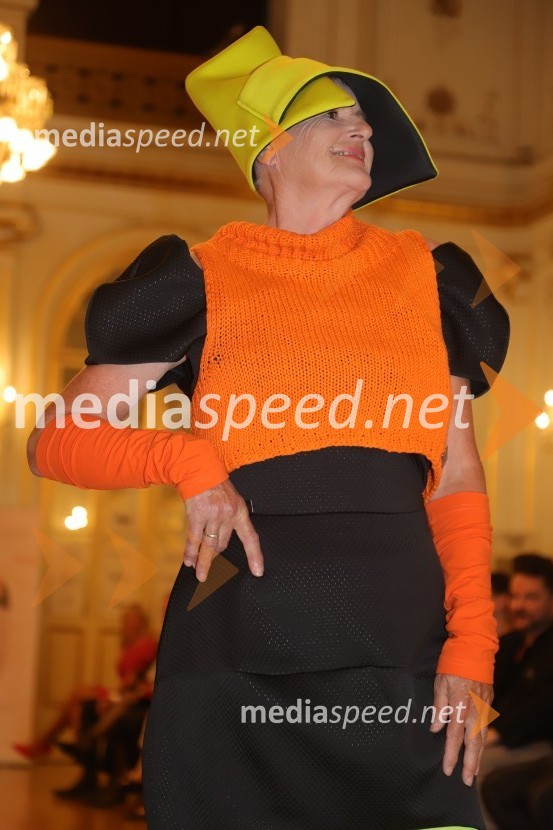 Roza oktober 2023, modna revija