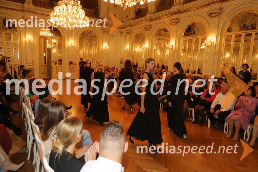 Roza oktober 2023, modna revija