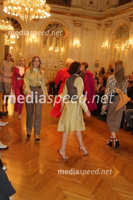 Roza oktober 2023, modna revija