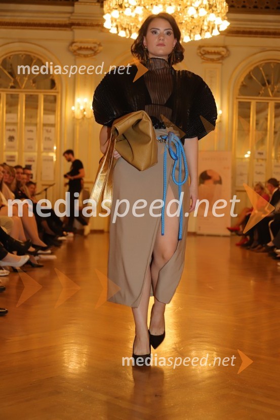 Roza oktober 2023, modna revija