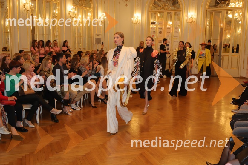 Roza oktober 2023, modna revija