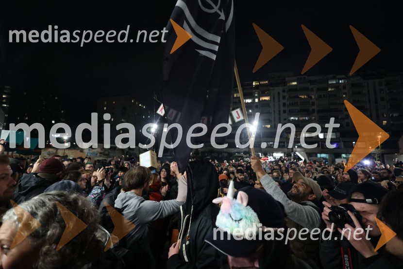 Odprtje prenovljenega centra Rog