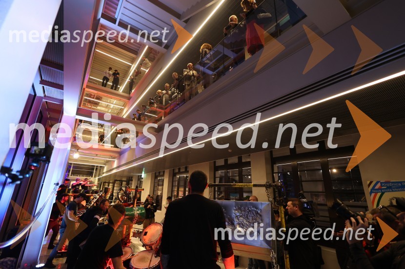 Odprtje prenovljenega centra Rog