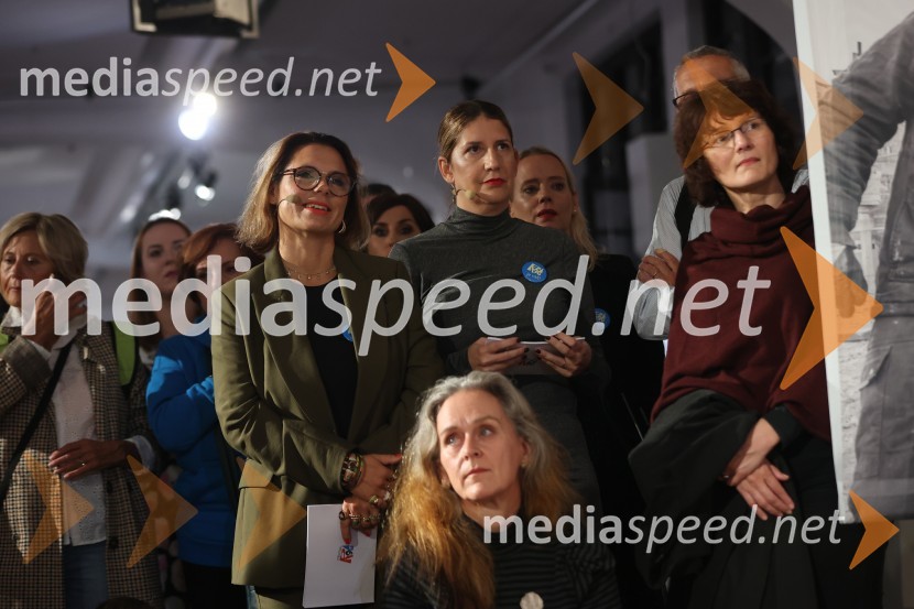 Odprtje prenovljenega centra Rog