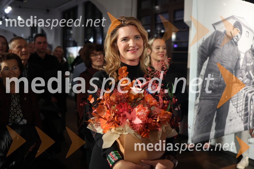  Renata Zamida, direktorica, Center RogOdprtje prenovljenega centra Rog