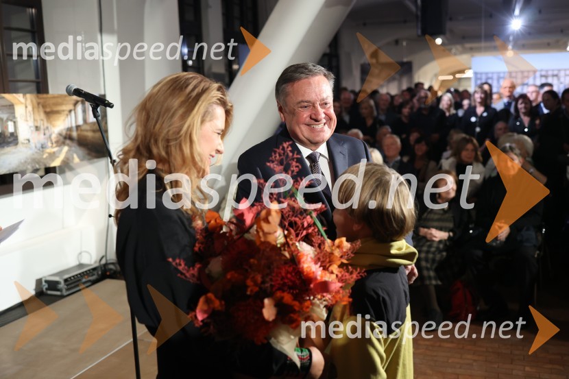  Renata Zamida, direktorica, Center Rog;  Zoran Janković, župan, Mestna občina LjubljanaOdprtje prenovljenega centra Rog