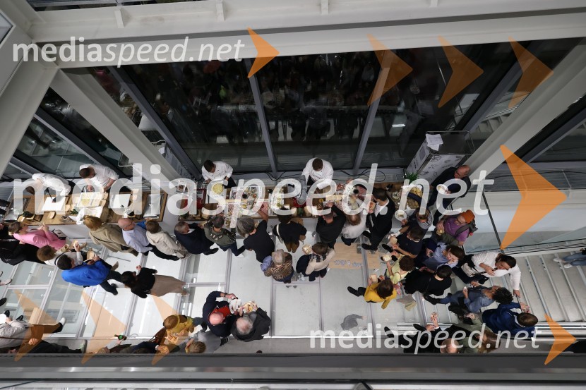 Odprtje prenovljenega centra Rog