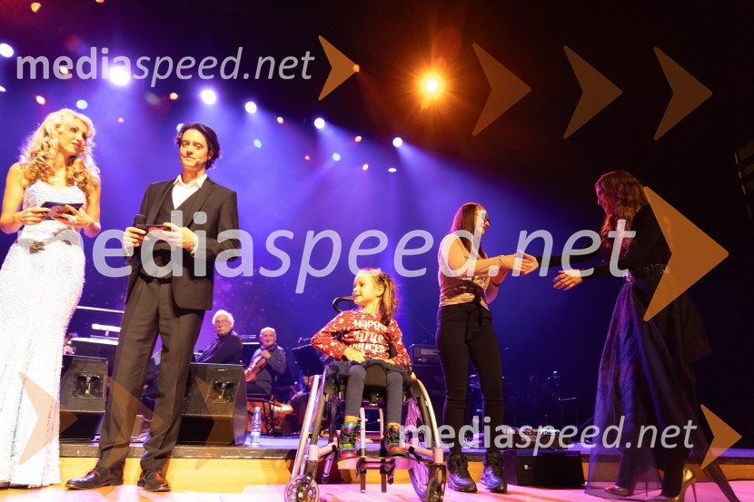  ... ;  Domen Valič, igralec;  ... ;  ... ;  ... Veliki dobrodelni koncert VILJEM JULIJAN