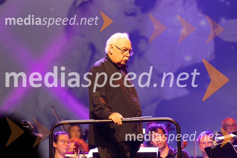  Franc Avsenek, dirigentVeliki dobrodelni koncert VILJEM JULIJAN