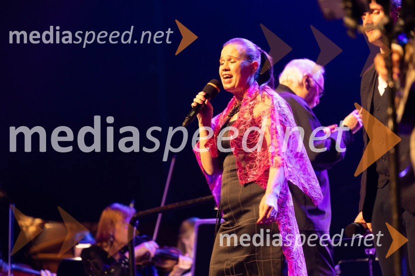  Tina Zidanšek, pevkaVeliki dobrodelni koncert VILJEM JULIJAN