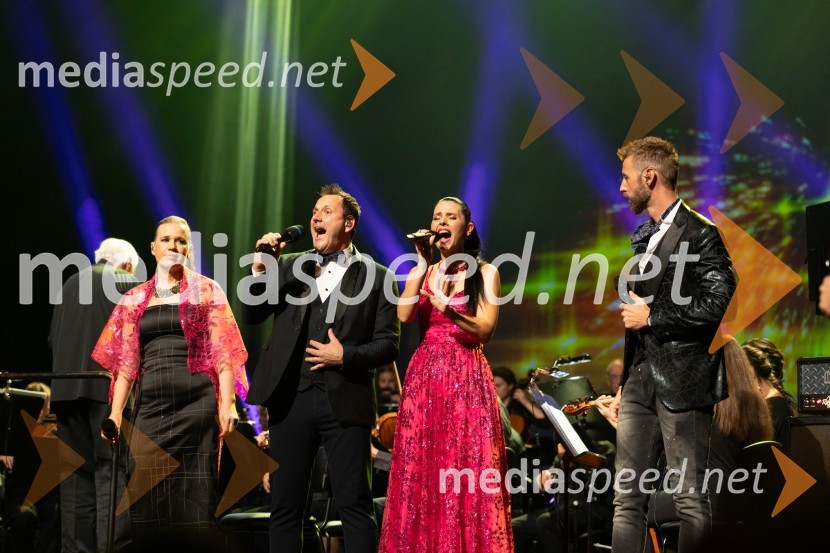  Tina Zidanšek, pevka;  Dejan Zafran , pevec;  Nina  Bezenšek, društvo Viljem Julijan;  Gregor Bezenšek, glasbenik, Soulgreg artist, društvo Viljem Julijan, kandidat na predsedniških volitvah 2022Veliki dobrodelni koncert VILJEM JULIJAN